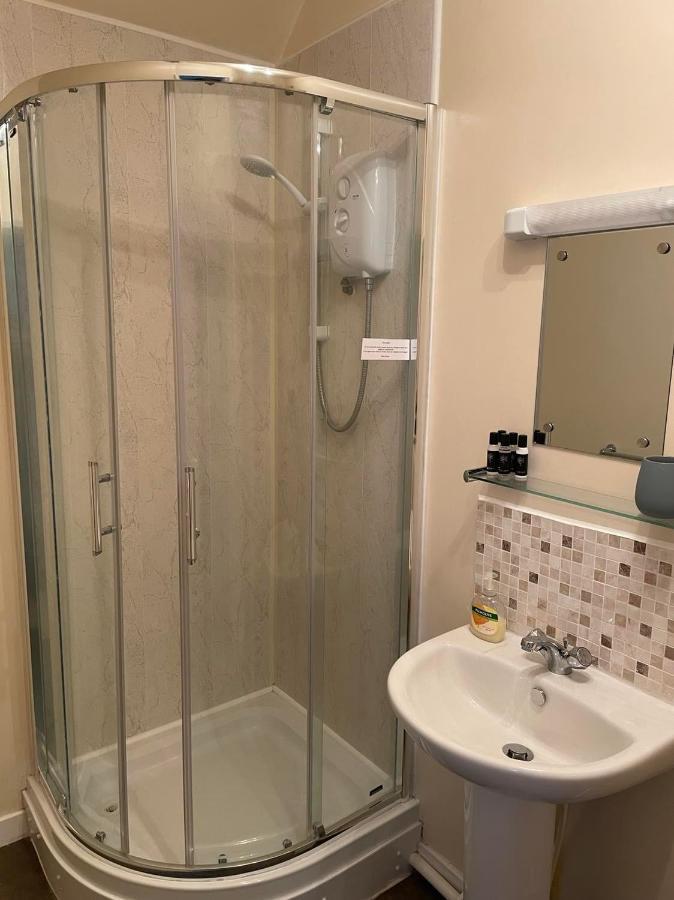The Crown Inn & B&B Newcastle  Zewnętrze zdjęcie
